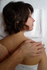 Palmers Green Osteopath treat shoulder and neck pain in Tottenham and Wood Green